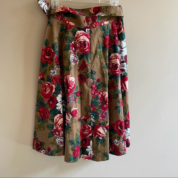 NWT Brooks Brothers floral cotton skirt SIZE 4 - Picture 5 of 9